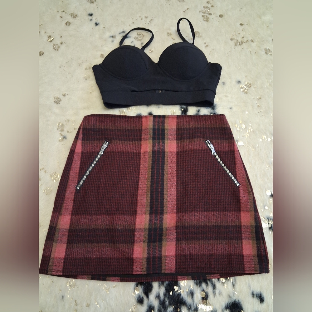 GAP Burgundy and Black Plaid Pencil Skirt